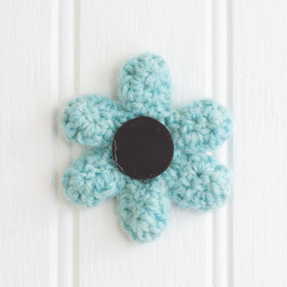 Handmade Daisy Magnet (Aqua & Brass)