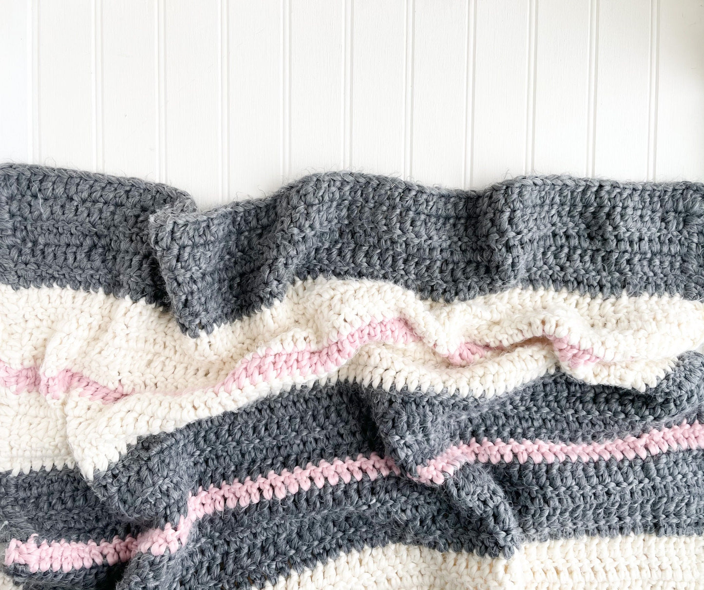 Striped Baby Blanket - Crochet Pattern