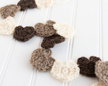 Heart Garland - Crochet Pattern