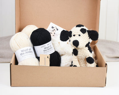 Molly the Dalmatian - Crochet Kit